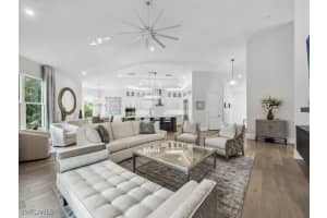 195 Colonade Circle, Naples, FL 34103 Sold 02/20/25