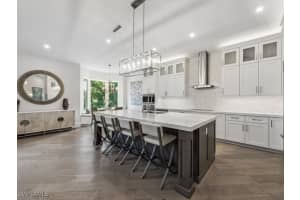 195 Colonade Circle, Naples, FL 34103 Sold 02/20/25