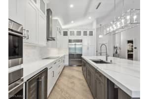 195 Colonade Circle, Naples, FL 34103 Sold 02/20/25
