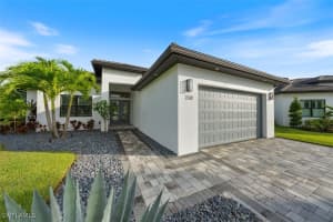 230 Legacy Court, Naples, FL 34110 Sold 11/15/24