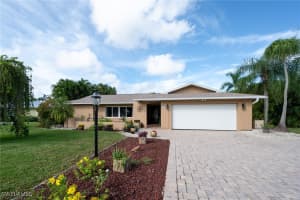 5531 Cognac Drive, Fort Myers, FL 33919 Sold 02/03/25