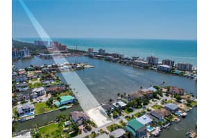 348 Lagoon Avenue, Naples, FL 34108 - MLS#224079660