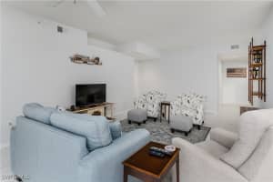 7576 Oleander Gate Drive, Naples, FL 34109 Sold 06/12/25