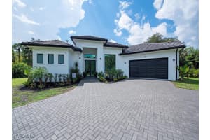 664 14th Avenue, Naples, FL 34120 Sold 02/20/25