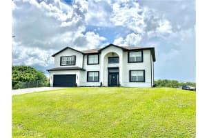 626 Chemstrand Street, Lehigh Acres, FL 33974 Sold 12/13/24