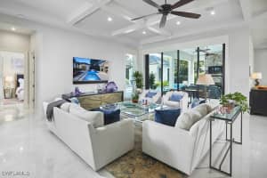 803 Shadow Lake Lane, Naples, FL 34108 - MLS#224080061