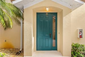 10511 Sevilla Drive, FORT MYERS, FL 33913 Sold 06/06/25