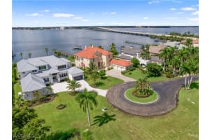 10100 Magnolia Pointe, Fort Myers, FL 33919 Sold 07/21/25