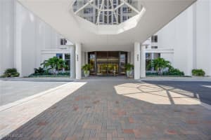 6849 Grenadier Boulevard, Naples, FL 34108 - MLS#224080248