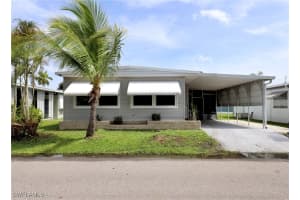 5620 Captain John Smith Loop, North Fort Myers, FL 33917 Sold 08/22/25