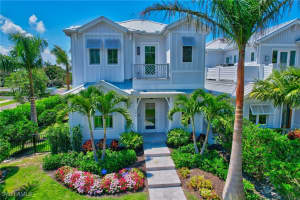 888 10th Avenue, Naples, FL 34102 - MLS#224080288