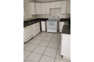 2103 pine view Road, Fort Myers, FL 33901 Sold 08/28/25