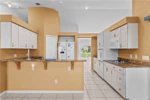 2813 31st Lane, Cape Coral, FL 33914 Sold 02/25/25