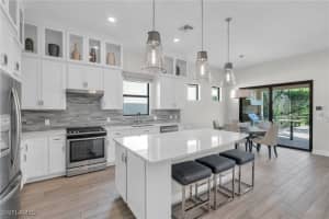 2762 Aviamar Circle, Naples, FL 34114 Sold 02/10/25