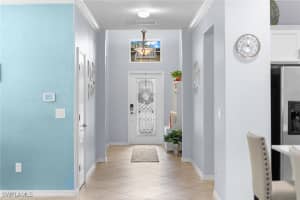 1995 Fairmont Lane, NAPLES, FL 34120 Sold 05/01/25