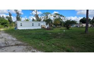 8010 Ebson Drive, North Fort Myers, FL 33917 Sold 03/24/25