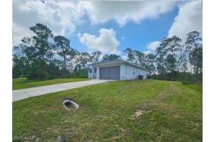 813 Leroy Avenue, Lehigh Acres, FL 33972 - MLS#224080799