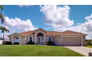 4227 17th Avenue, Cape Coral, FL 33909 Sold 04/18/25