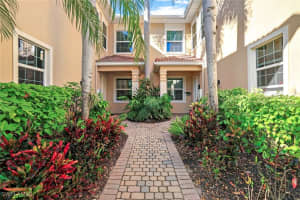 6031 Trophy Drive, Naples, FL 34110 Sold 03/10/25