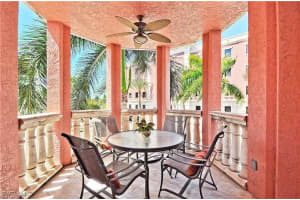 410 Bayfront Pl 2301, Naples
