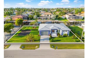 748 Amazon Court, Marco Island, FL 34145 Sold 02/21/25