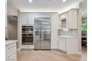 241 Colonade Circle, Naples, FL 34103 - MLS#224081081