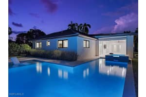 2900 Crayton Road, NAPLES, FL 34103 Sold 04/07/25