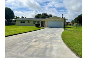 532 Pennview Avenue, Lehigh Acres, FL 33936 Sold 11/21/24