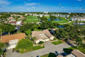 1683 Bent Tree Circle, Fort Myers, FL 33907 Sold 12/05/24