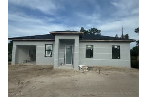417 Lovers Avenue, Lehigh Acres, FL 33974 Sold 03/05/25