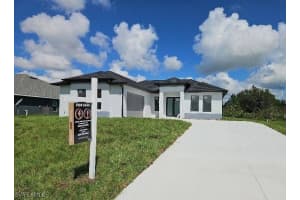 3010 37th Street, Lehigh Acres, FL 33971 Sold 08/25/25