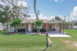5807 Cubles Drive, Bokeelia, FL 33922 Sold 08/19/25