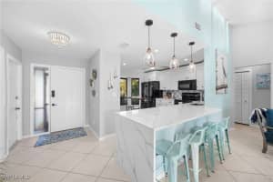 821 15th St Sw, Naples