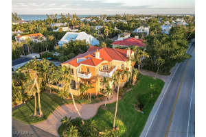 15160 Captiva Dr, Captiva