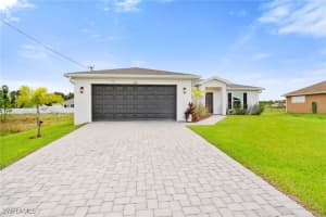 4017 33rd Street, Lehigh Acres, FL 33976 Sold 11/22/24