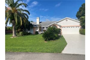 542 Whispering Wind Bend, Lehigh Acres, FL 33974 Sold 08/29/25