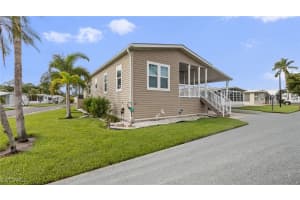 22 Enchanting Boulevard, Naples, FL 34112 Sold 03/27/25