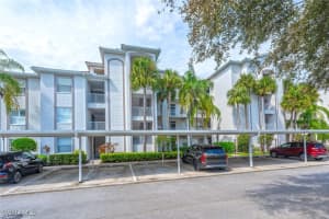 7615 Arbor Lakes Court, Naples, FL 34112 Sold 11/19/24