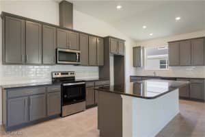 6636 Estero Bay Drive, FORT MYERS, FL 33908 Sold 10/30/24