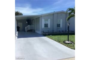 617 Charlemagne Boulevard, Naples, FL 34112 Sold 12/04/24