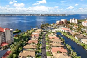 14760 Laguna Drive, Fort Myers, FL 33908 Sold 04/15/25