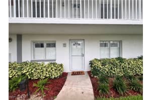 484 Belina Drive, Naples, FL 34104 Sold 02/19/25