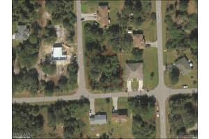 6008/6010 Lacota Avenue, Fort Myers, FL 33905 - MLS#224082041