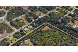 376 Charwood Avenue, Lehigh Acres, FL 33974 - MLS#224082132