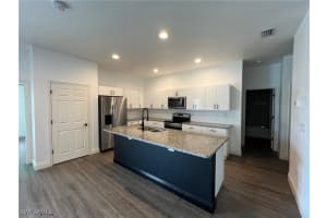 7015 Burma Circle, Labelle, FL 33935 Sold 01/13/25