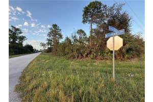3738 Kemper Street, Fort Myers, FL 33905 Sold 12/20/24