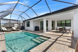 6694 Pennyroyal Dr, Naples