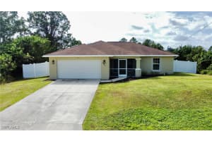 2605 42nd Street, Lehigh Acres, FL 33971 Sold 01/30/25