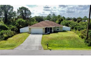 2605 42nd Street, Lehigh Acres, FL 33971 Sold 01/30/25