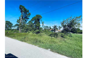 761 Cane Street, Lehigh Acres, FL 33974 - MLS#224082380